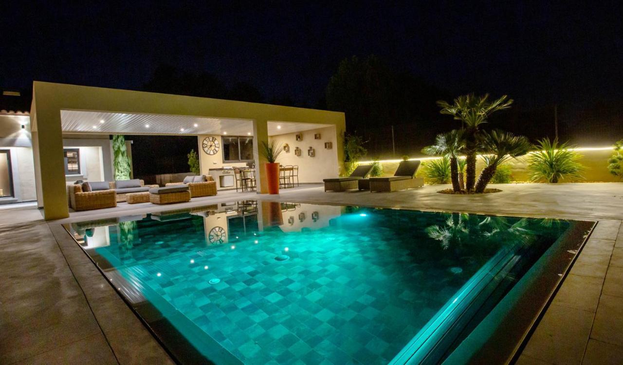Villa Palma & Spa Л'Іль-сюр-ла-Сорг Екстер'єр фото